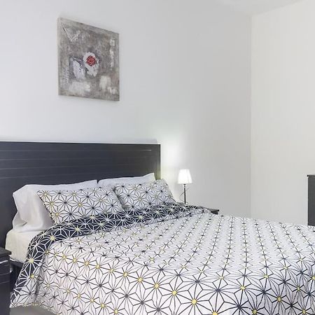 Modern Apt. Close To The Square St. Paul's Bay Exteriör bild